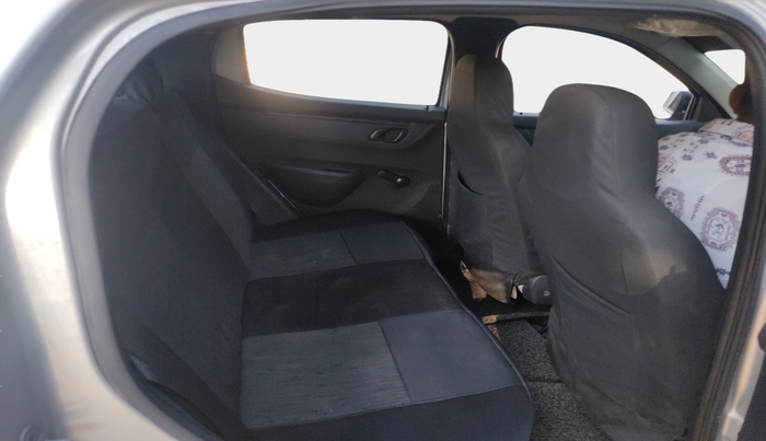 2016 Renault Kwid RXT 0.8, Petrol, Manual, 83,972 km, interior