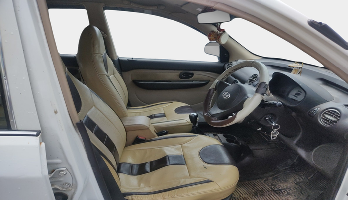 2014 Hyundai Santro Xing GLS, Petrol, Manual, 1,12,623 km, interior