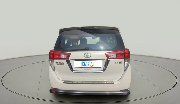 2016 Toyota Innova Crysta 2.4 VX 7 STR, Diesel, Manual, 1,50,872 km, exterior