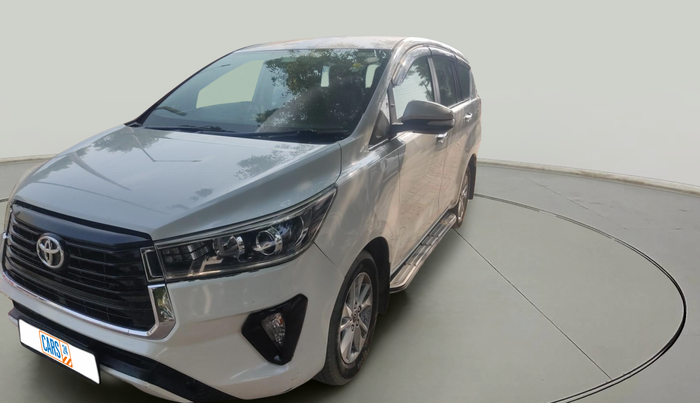 2016 Toyota Innova Crysta 2.4 VX 7 STR, Diesel, Manual, 1,50,872 km, exterior