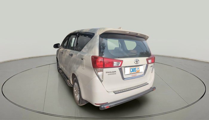 2016 Toyota Innova Crysta 2.4 VX 7 STR, Diesel, Manual, 1,50,872 km, exterior