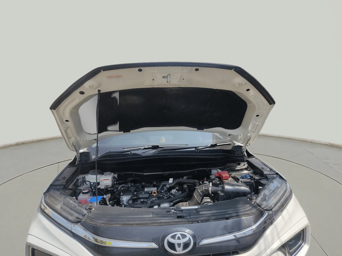 2024 Toyota URBAN CRUISER HYRYDER G HYBRID, Hybrid, Automatic, 50,700 km, exterior