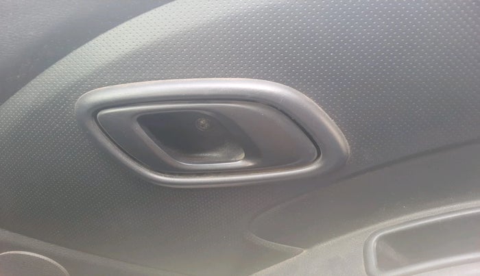 2017 Datsun Redi Go T (O), Petrol, Manual, 76,459 km, interior