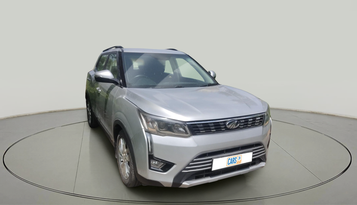 2019 Mahindra XUV300 W8 1.5 DIESEL, Diesel, Manual, 70,099 km, exterior