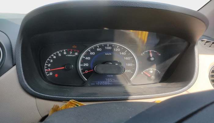 2019 Hyundai Grand i10 MAGNA 1.2 KAPPA VTVT, Petrol, Manual, 1,22,086 km, interior