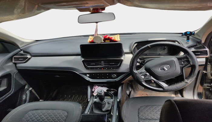 2023 Tata Harrier XT PLUS 2.0L KRYOTEC DARK EDITON, Diesel, Manual, 76,550 km, interior