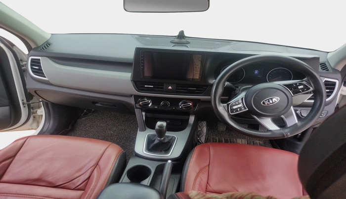 2020 KIA SELTOS HTE 1.5 DIESEL, Diesel, Manual, 1,18,425 km, interior