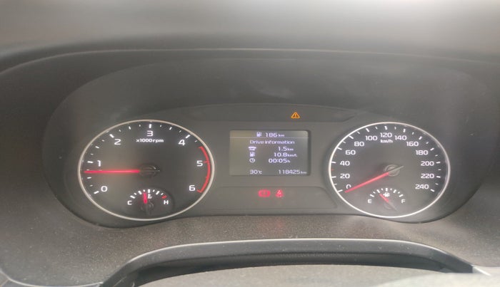 2020 KIA SELTOS HTE 1.5 DIESEL, Diesel, Manual, 1,18,425 km, interior