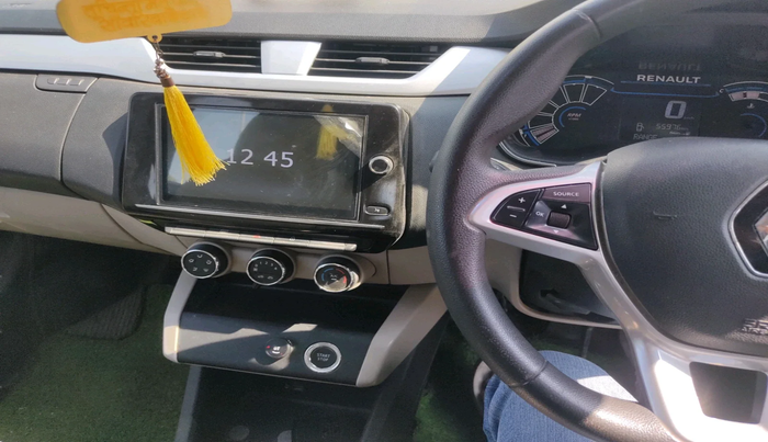 2022 Renault TRIBER RXZ, Petrol, Manual, 55,976 km, interior