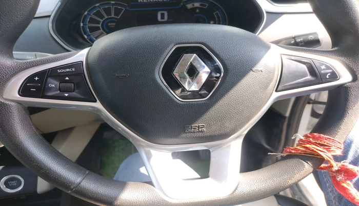 2022 Renault TRIBER RXZ, Petrol, Manual, 55,976 km, interior