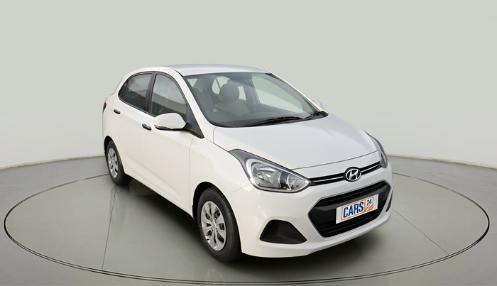 2016 Hyundai Xcent BASE 1.1, Diesel, Manual, 1,84,435 km, exterior