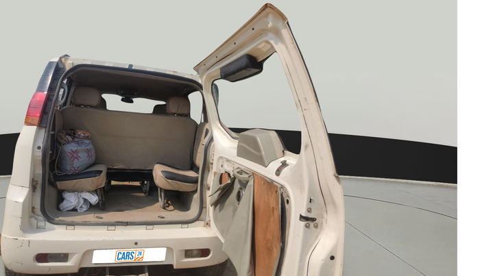 2012 Mahindra Quanto C6, Diesel, Manual, 1,46,117 km, exterior