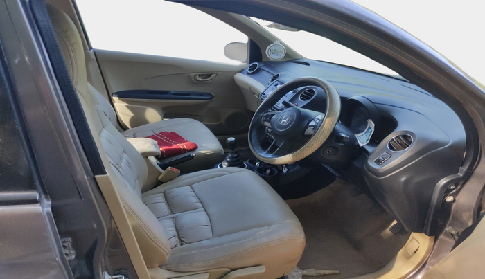 2016 Honda Amaze 1.2L I-VTEC S, Petrol, Manual, 88,039 km, interior