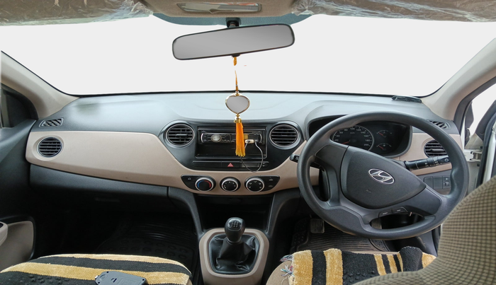 2013 Hyundai Grand i10 MAGNA 1.2 KAPPA VTVT, Petrol, Manual, 76,236 km, interior