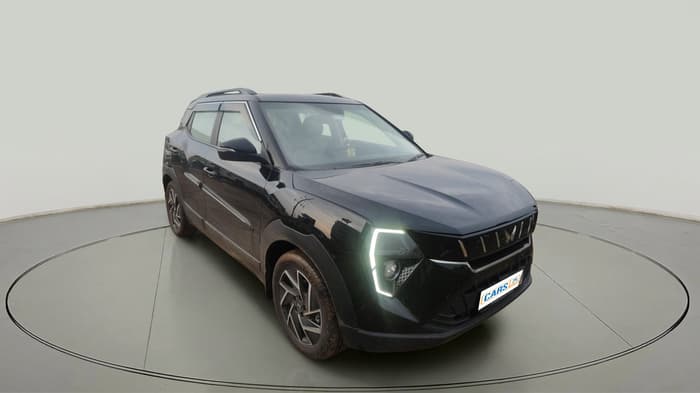 2025 Mahindra XUV 3XO AX7 1.5 Turbo Diesel Autoshift Plus, Diesel, Automatic, 5,038 km, exterior