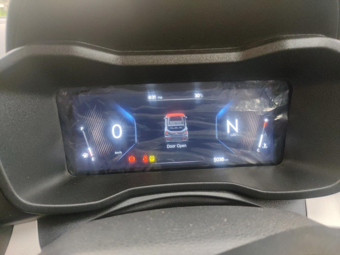 2025 Mahindra XUV 3XO AX7 1.5 Turbo Diesel Autoshift Plus, Diesel, Automatic, 5,038 km, interior