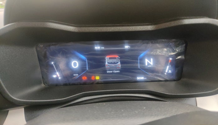 2025 Mahindra XUV 3XO AX7 1.5 Turbo Diesel Autoshift Plus, Diesel, Automatic, 5,038 km, interior