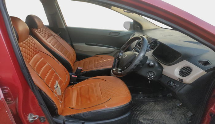 2016 Hyundai Xcent BASE 1.2, Petrol, Manual, 86,851 km, interior