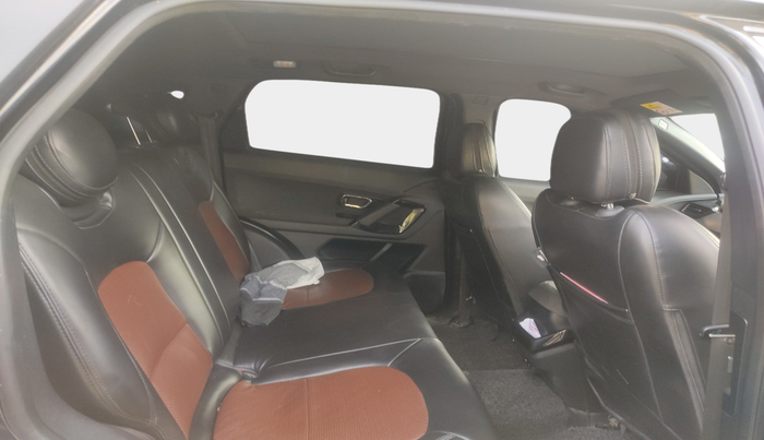 2024 Tata Harrier PURE PLUS S DARK EDITION, Diesel, Manual, 46,953 km, interior