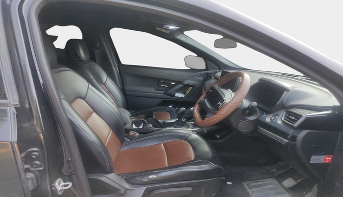2024 Tata Harrier PURE PLUS S DARK EDITION, Diesel, Manual, 46,953 km, interior