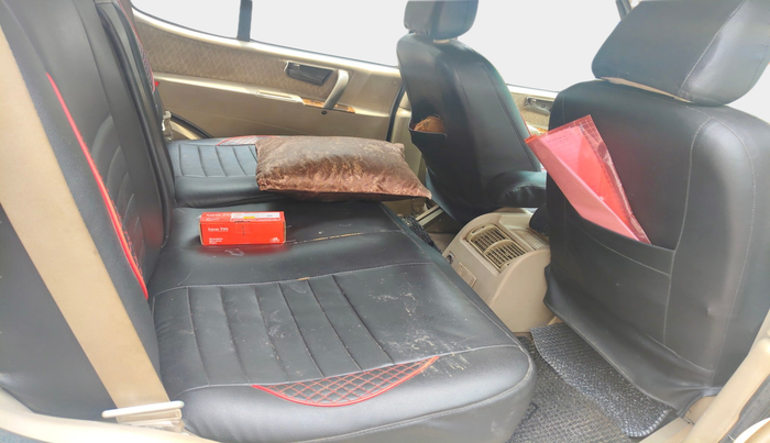 2014 Tata Safari 4X2 EX DICOR, Diesel, Manual, 1,13,088 km, interior