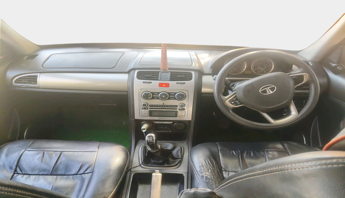 2015 Tata Safari Storme 2.2 VX 4X2, Diesel, Manual, 1,97,225 km, interior