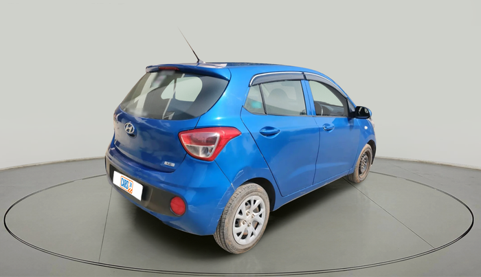 2017 Hyundai Grand i10 MAGNA 1.2 KAPPA VTVT, Petrol, Manual, 1,92,183 km, exterior