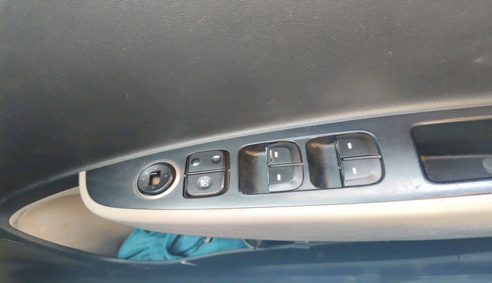 2017 Hyundai Grand i10 MAGNA 1.2 KAPPA VTVT, Petrol, Manual, 1,92,183 km, interior