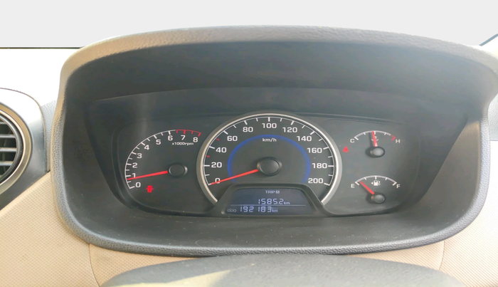 2017 Hyundai Grand i10 MAGNA 1.2 KAPPA VTVT, Petrol, Manual, 1,92,183 km, interior