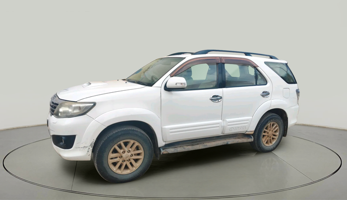 2012 Toyota Fortuner 3.0 4X2 MT, Diesel, Manual, 4,05,185 km, exterior