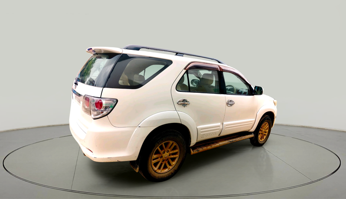 2012 Toyota Fortuner 3.0 4X2 MT, Diesel, Manual, 4,05,185 km, exterior