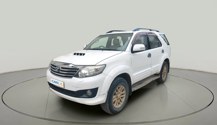 2012 Toyota Fortuner 3.0 4X2 MT, Diesel, Manual, 4,05,185 km, exterior