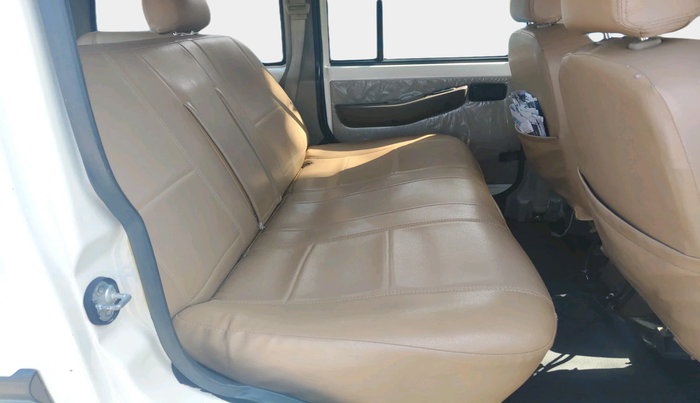 2021 Mahindra Bolero B6, Diesel, Manual, 1,11,769 km, interior