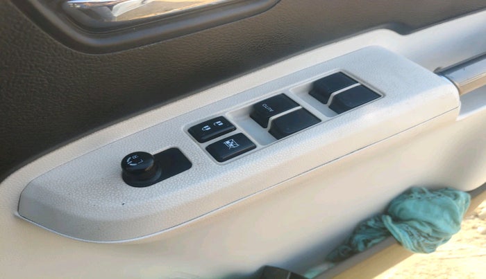 2018 Maruti IGNIS DELTA 1.2, Petrol, Manual, 73,007 km, interior