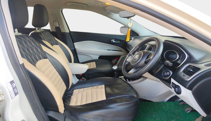 2020 Jeep Compass LONGITUDE PLUS 2.0 DIESEL, Diesel, Manual, 1,06,588 km, interior