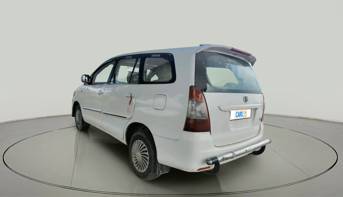 2013 Toyota Innova G1 2.5, Diesel, Manual, 2,70,514 km, exterior