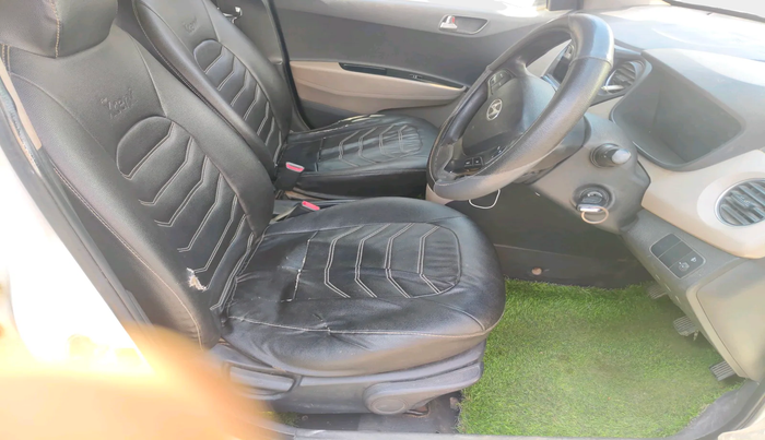 2014 Hyundai Xcent S (O) 1.2, Petrol, Manual, 1,61,043 km, interior