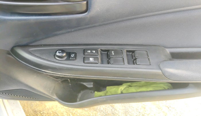 2023 Maruti Baleno DELTA CNG 1.2L, Petrol, Manual, 50,201 km, interior