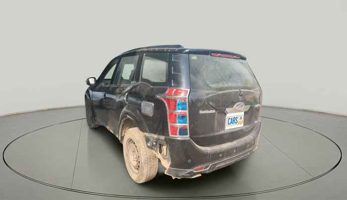 2015 Mahindra XUV500 W6, Diesel, Manual, 94,364 km, exterior