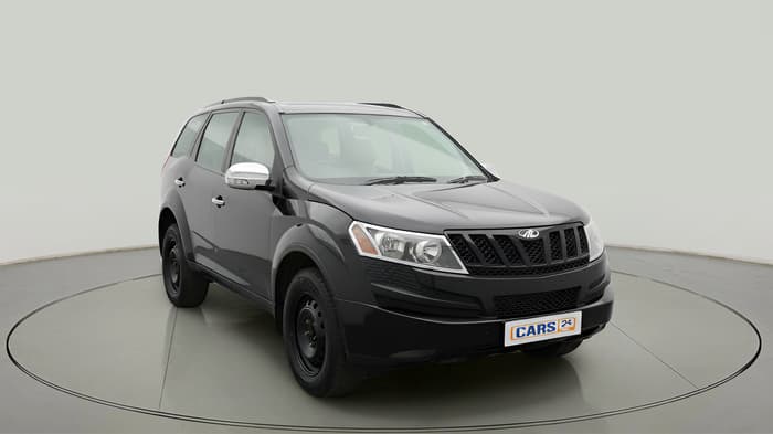 2015 Mahindra XUV500 W6, Diesel, Manual, 1,24,385 km, exterior