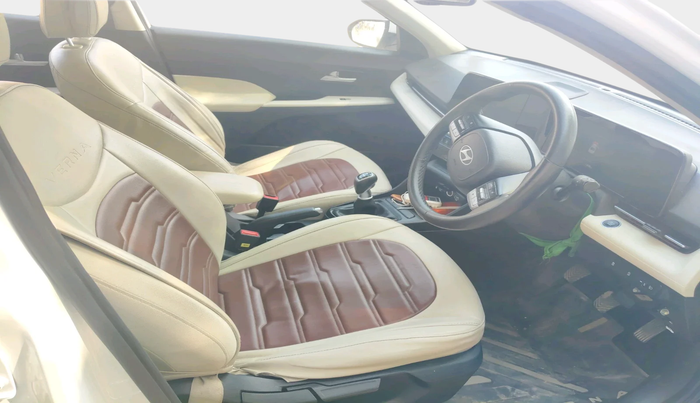 2023 Hyundai Verna SX 1.5 l MPI, Petrol, Manual, 13,090 km, interior