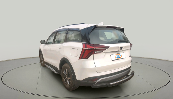 2023 Mahindra XUV700 AX 5 D MT 7 STR, Diesel, Manual, 40,399 km, exterior