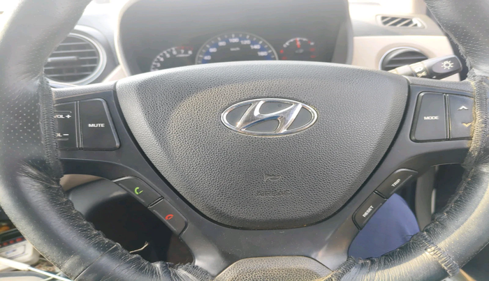 2019 Hyundai Xcent S 1.2, Petrol, Manual, 27,610 km, interior