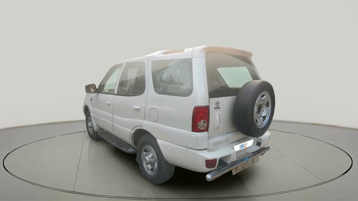 2014 Tata Safari 4X2 EX DICOR 2.2 VTT, Diesel, Manual, 1,35,087 km, exterior