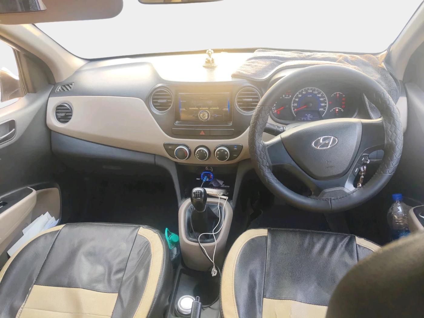 2017 Hyundai Grand i10 MAGNA 1.2 KAPPA VTVT, Petrol, Manual, 97,513 km, interior