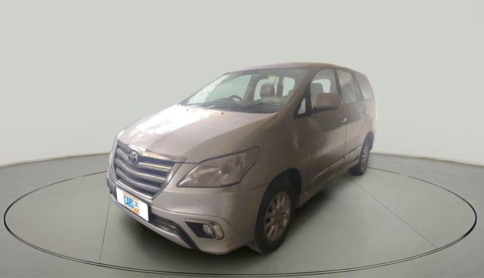 2014 Toyota Innova 2.5 VX 8 STR, Diesel, Manual, 1,43,057 km, exterior