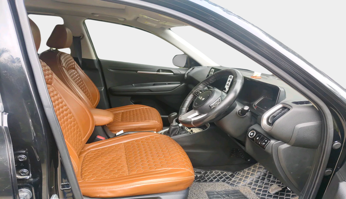 2023 KIA SONET HTK PLUS 1.0 TURBO PETROL IMT, Petrol, Manual, 35,442 km, interior