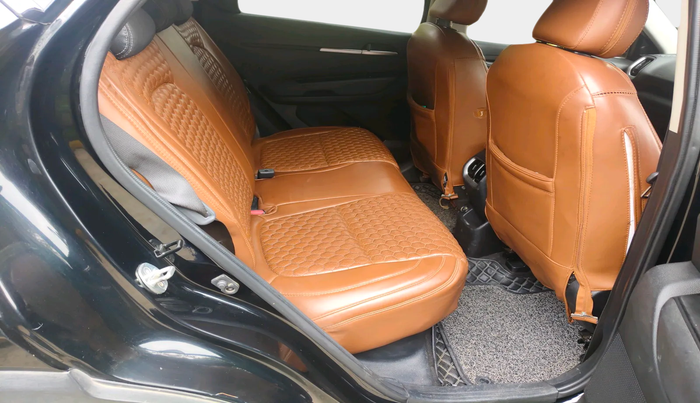 2023 KIA SONET HTK PLUS 1.0 TURBO PETROL IMT, Petrol, Manual, 35,442 km, interior