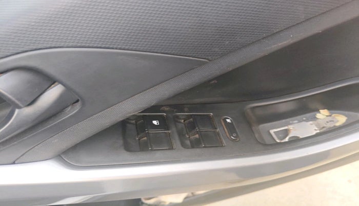 2022 Tata NEXON XM PLUS SUNROOF DIESEL, Diesel, Manual, 86,640 km, interior