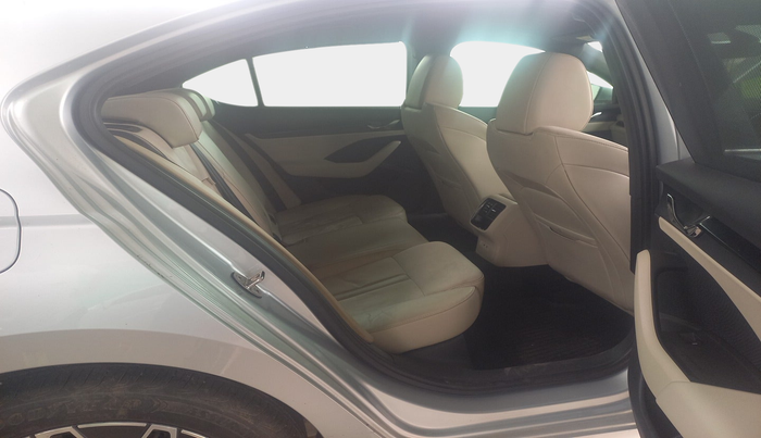 2021 Skoda Octavia L&K 2.0 AT, Petrol, Automatic, 27,725 km, interior